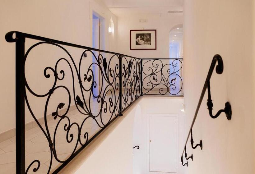 هتل La Bizantina Luxury Villa