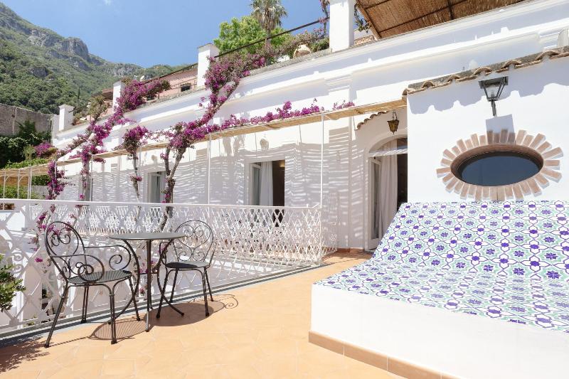 هتل La Bizantina Luxury Villa