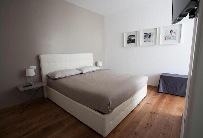 هتل Le Dimore Del Borgo