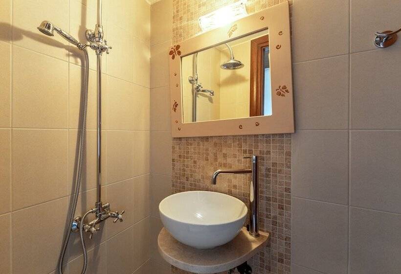 בית מלון כפרי Mala Villa