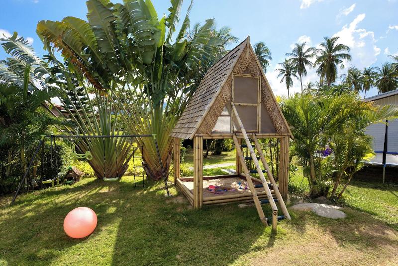 هتل Maya Resort Samui   Family Resort Sha Plus Extra