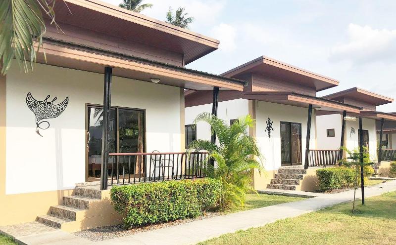 هتل Maya Resort Samui   Family Resort Sha Plus Extra