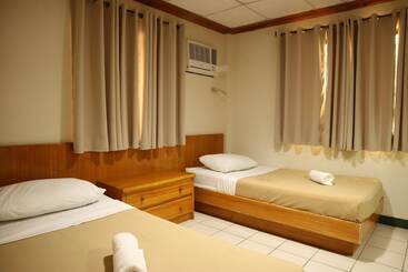 هتل Puerto De San Juan Beach Resort
