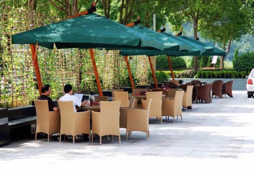 Отель S&n Niutoushan Resort