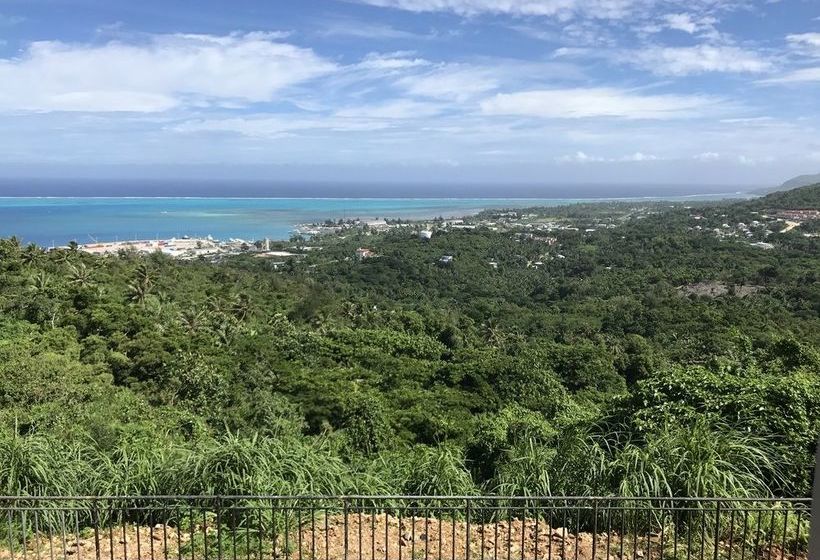 هتل The Summit Condominium &