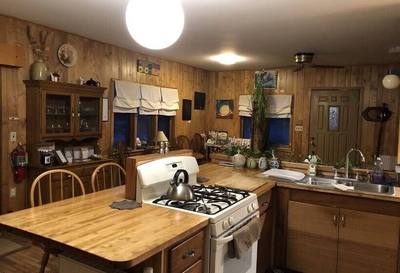فندق Artha Bed And Breakfast