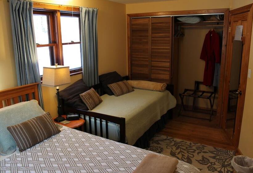 فندق Artha Bed And Breakfast