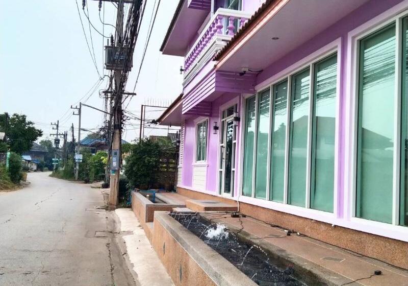 هتل Choktipparat Place