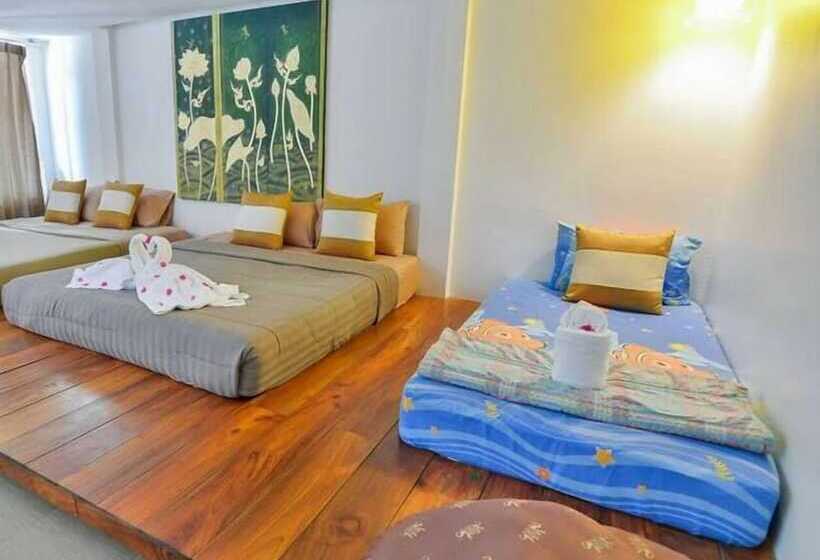 هتل Fah Talay Resort