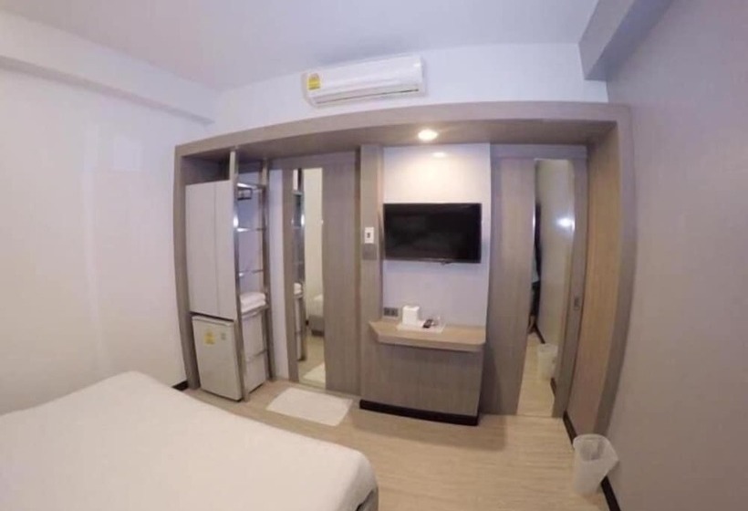 هتل Future Place Mansion Ubon