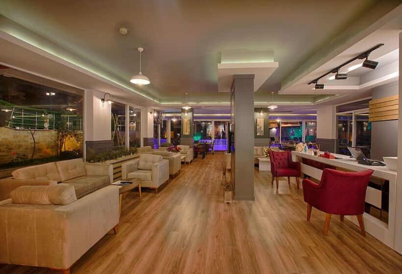 Hma Hotel & Suites