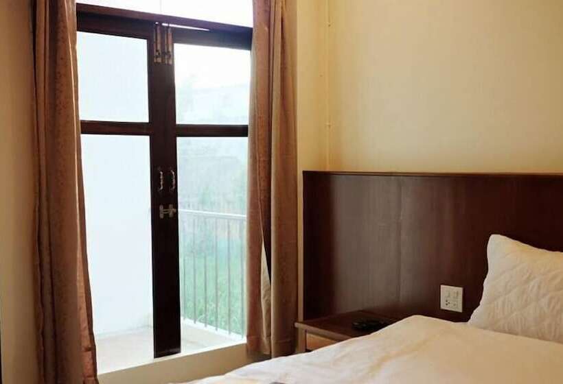 בית מלון כפרי Jitra Resort