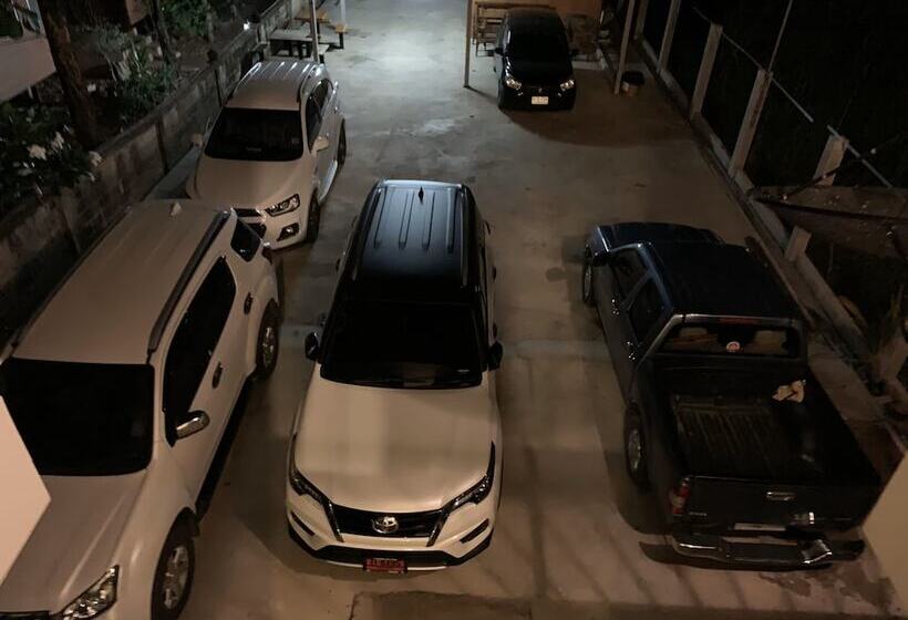 בית מלון כפרי Jitra Resort