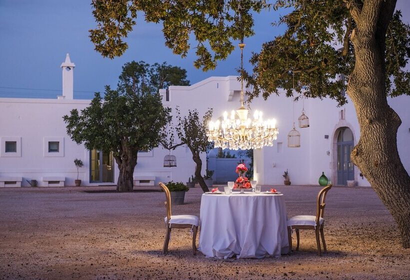 هتل Masseria Le Torri