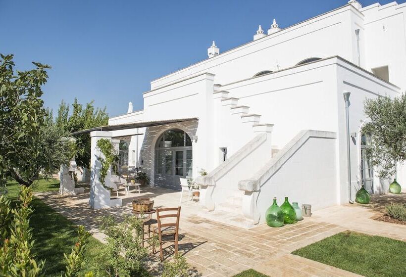 هتل Masseria Le Torri