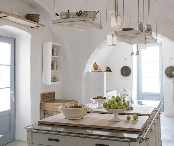 هتل Masseria Le Torri