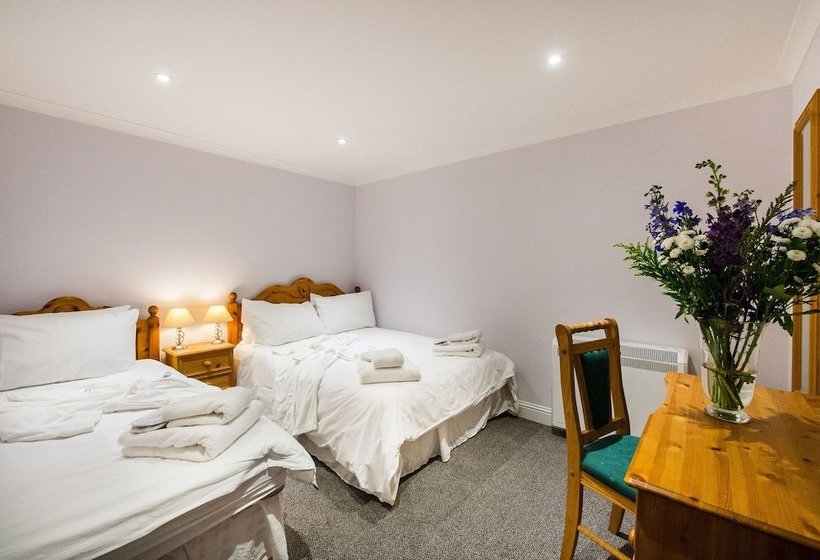 ホテル Merlin Cottage