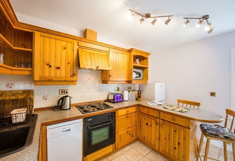 ホテル Merlin Cottage