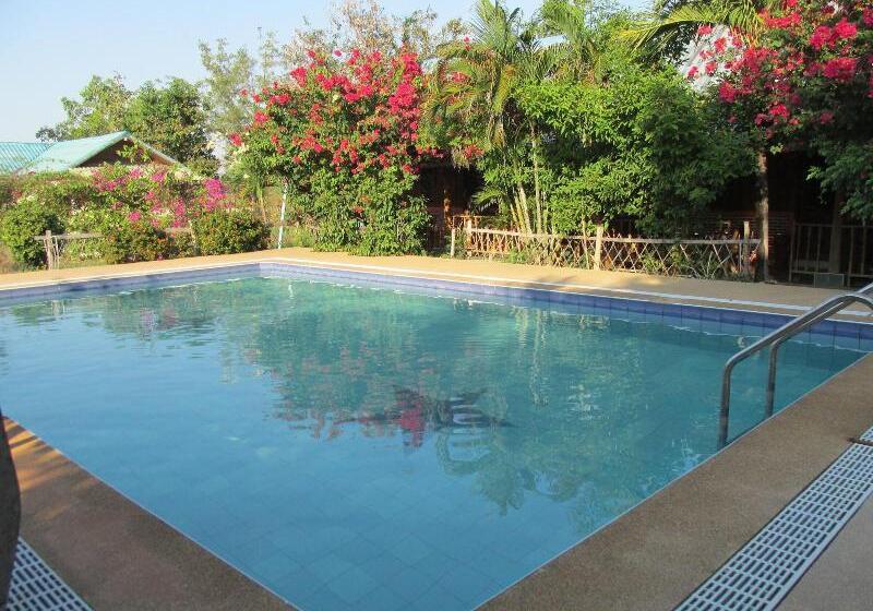 בית מלון כפרי Mountain View Guest House