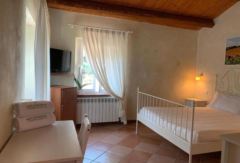 هتل Naturaverde Country House