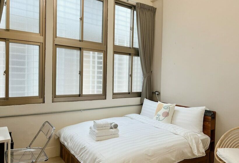 هتل Relax Inn
