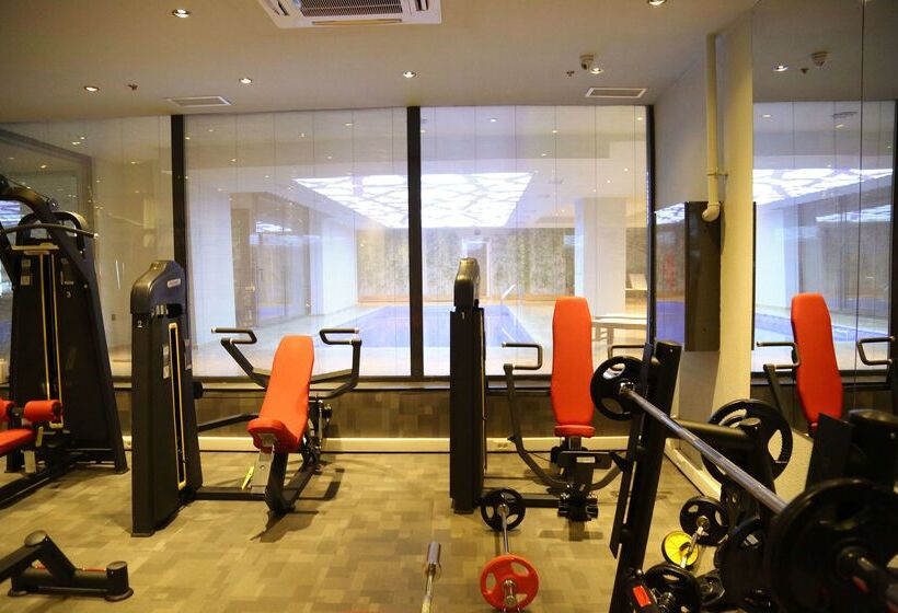 Fotos del hotel Tryp By Wyndham Istanbul Sancaktepe:  63