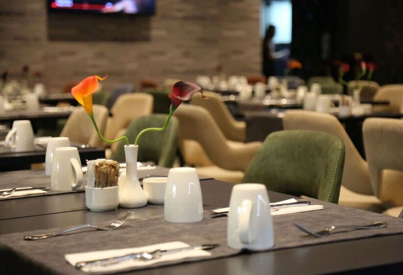 Fotos del hotel Tryp By Wyndham Istanbul Sancaktepe:  54