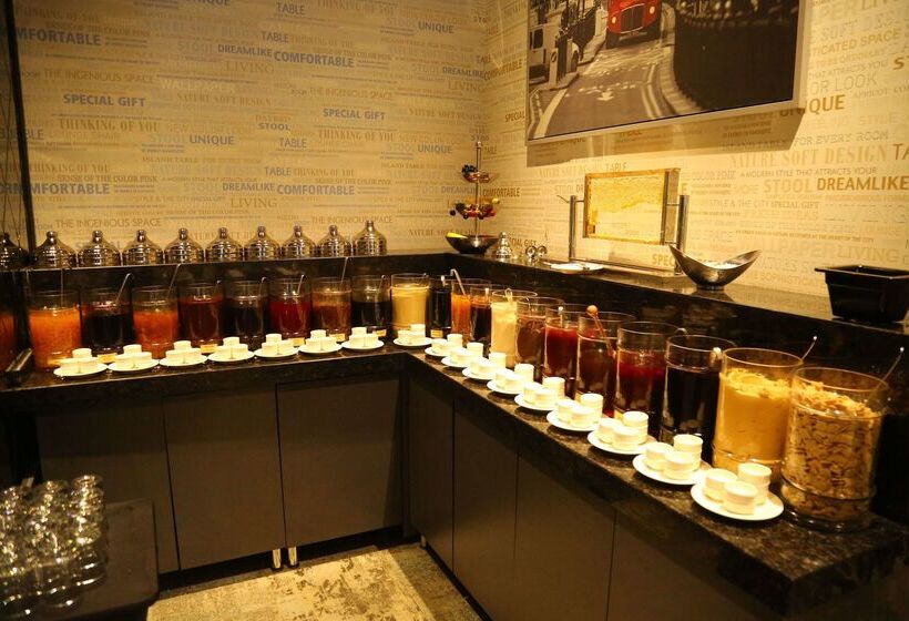 Fotos del hotel Tryp By Wyndham Istanbul Sancaktepe:  13