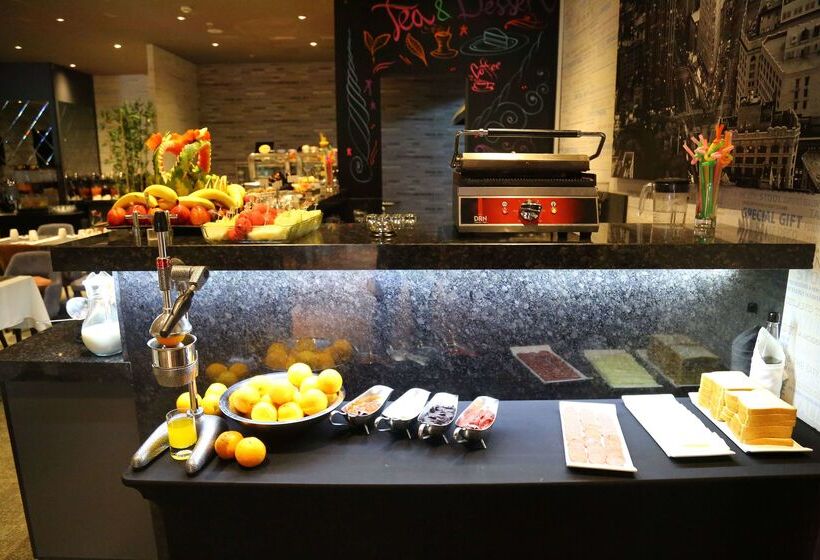 Fotos del hotel Tryp By Wyndham Istanbul Sancaktepe:  55