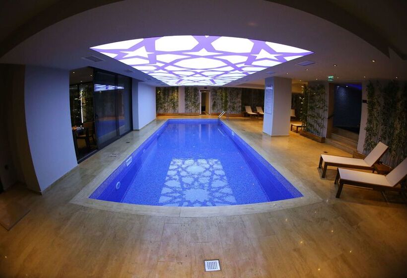 Fotos del hotel Tryp By Wyndham Istanbul Sancaktepe:  39