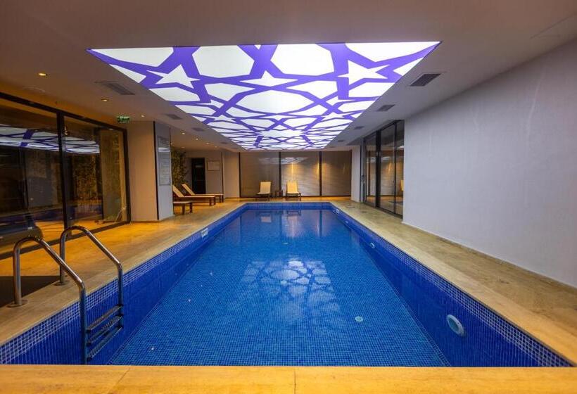 Fotos del hotel Tryp By Wyndham Istanbul Sancaktepe:  3