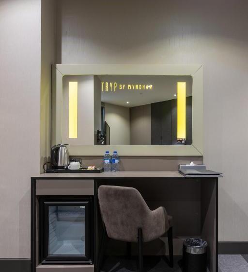 Fotos del hotel Tryp By Wyndham Istanbul Sancaktepe:  68
