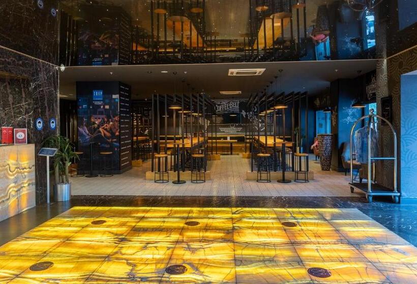 Fotos del hotel Tryp By Wyndham Istanbul Sancaktepe:  59