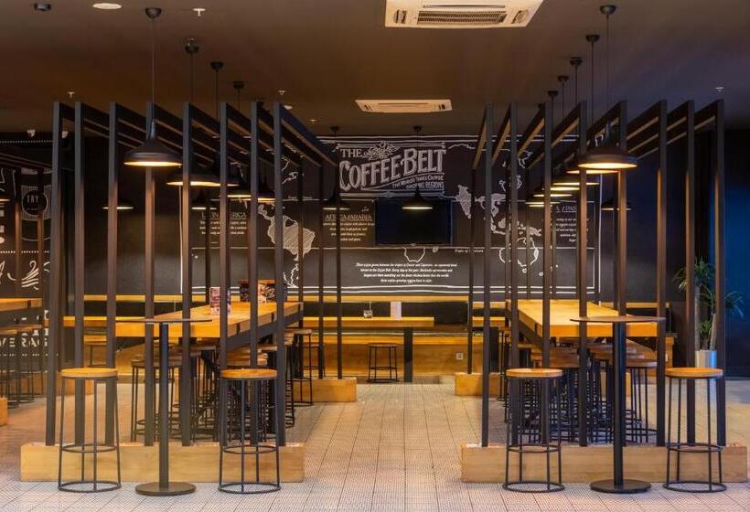 Fotos del hotel Tryp By Wyndham Istanbul Sancaktepe:  45