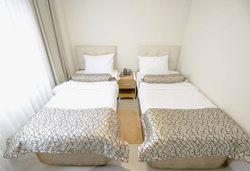 The Corner Inn Hotels By Suit