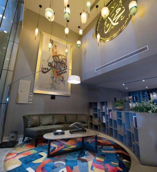 هتل Bram Suites