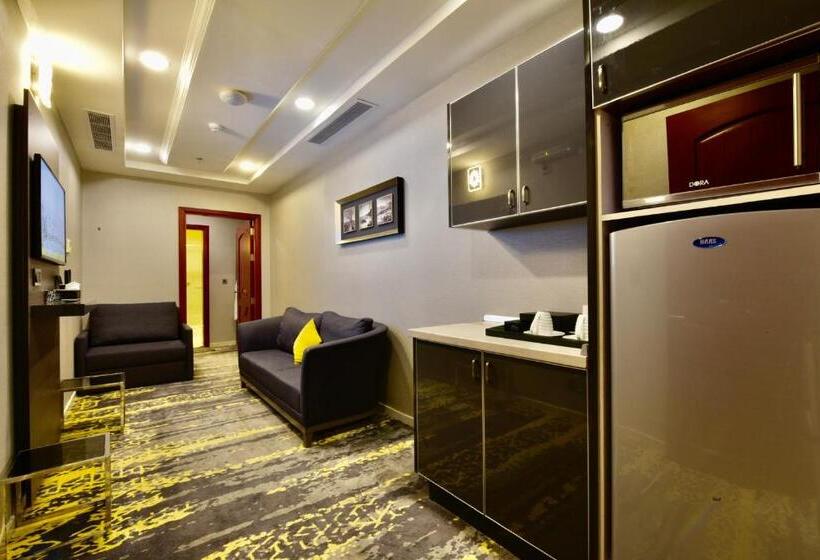 هتل Bram Suites
