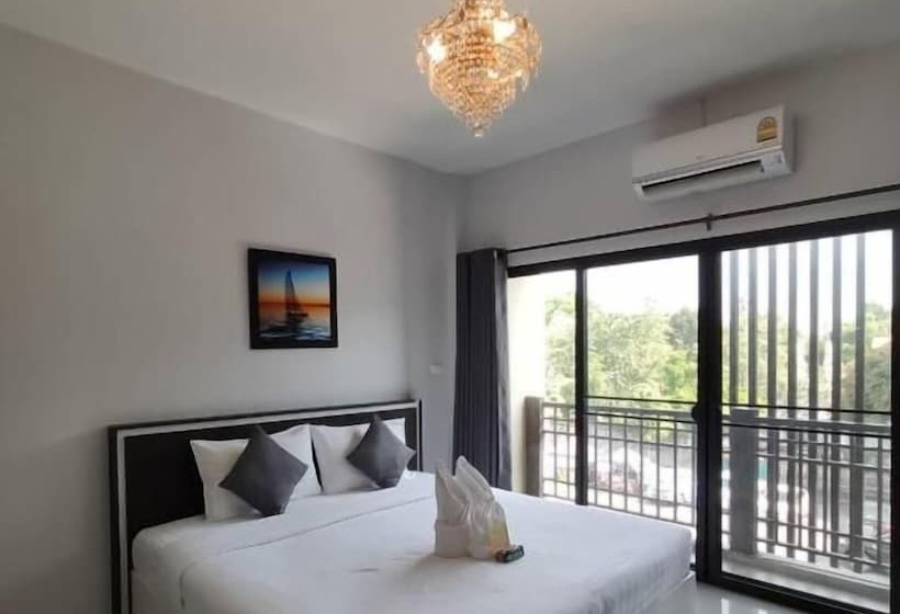 هتل Bann Tawan Hostel Chiang Rai