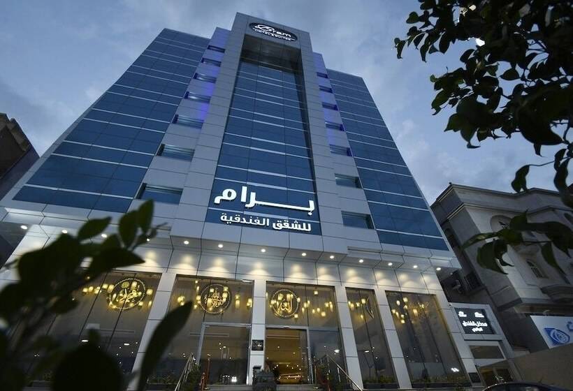 هتل Bram Suites