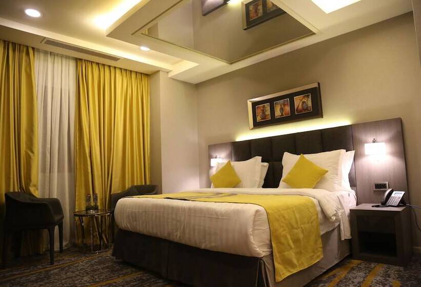 هتل Bram Suites