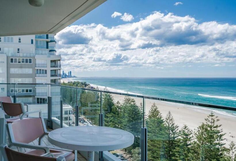هتل Cashelmara Beachfront Apartments