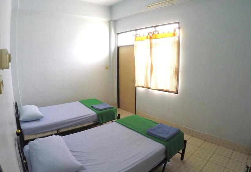 هتل Fame Guesthouse