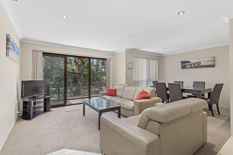 فندق Gowrie Ave, Bay Parklands, Unit 62, 2, Tristani