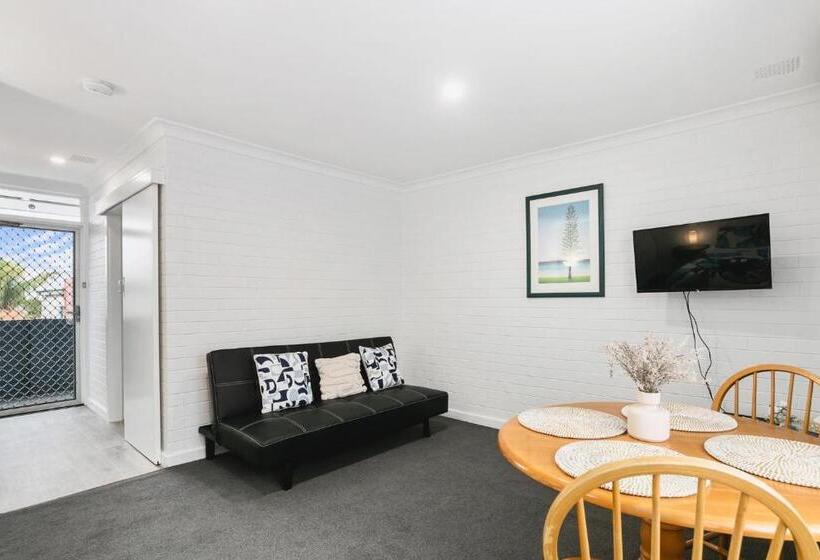 호텔 Malibu Apartments Perth