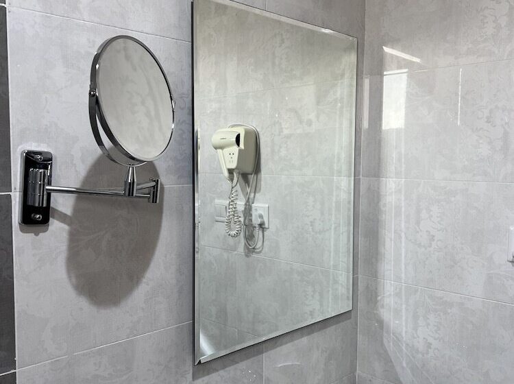 فندق Orchid Suites 4