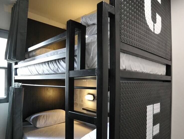 هتل Our Secret Base   Hostel