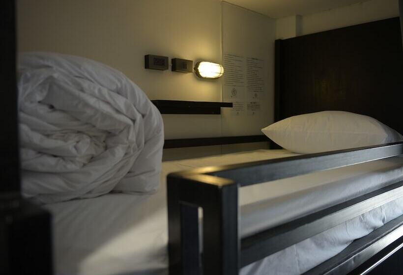 هتل Our Secret Base   Hostel
