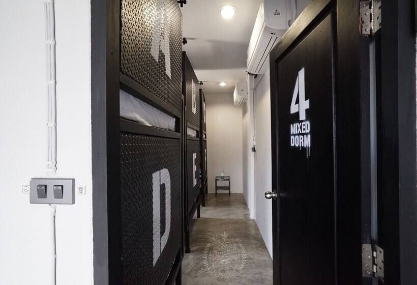 هتل Our Secret Base   Hostel
