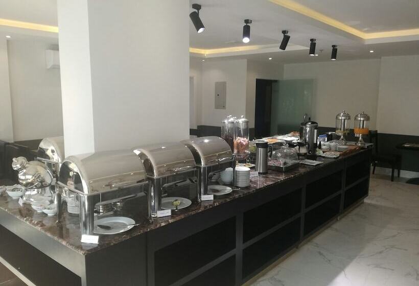 هتل Remaz Suites