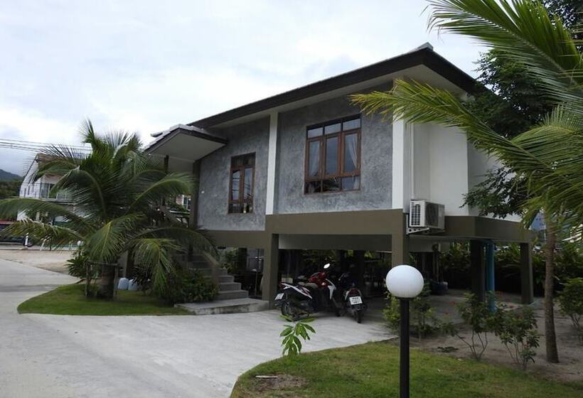 هتل Saparote Hostel